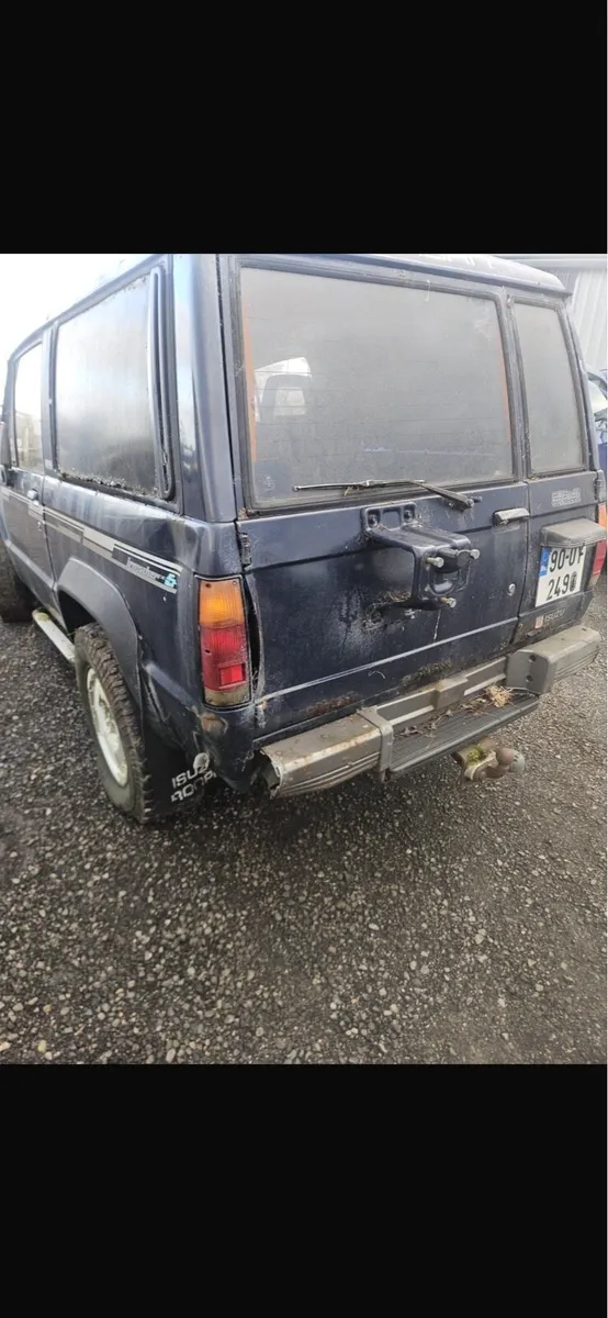 Isuzu Trooper 2.8 - Image 3