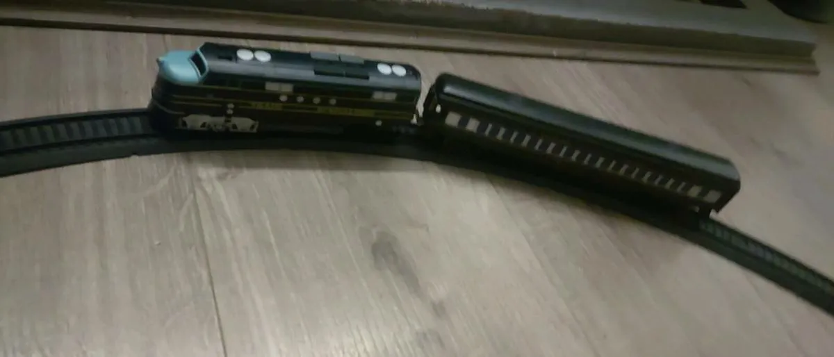 Choo Choo train like new battery oparated - Image 1