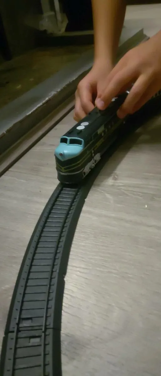 Choo Choo train like new battery oparated - Image 2