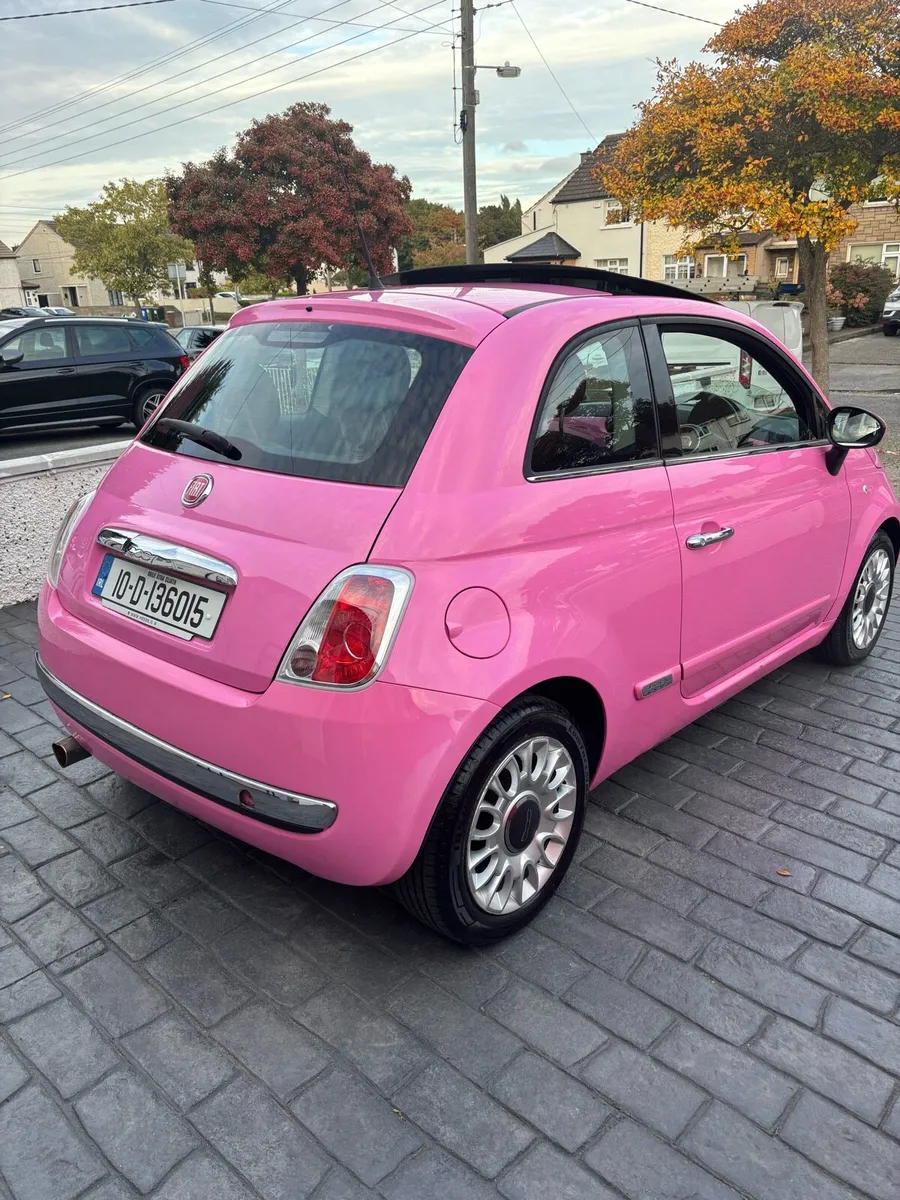 Fiat 500 Barbie edition - Image 1
