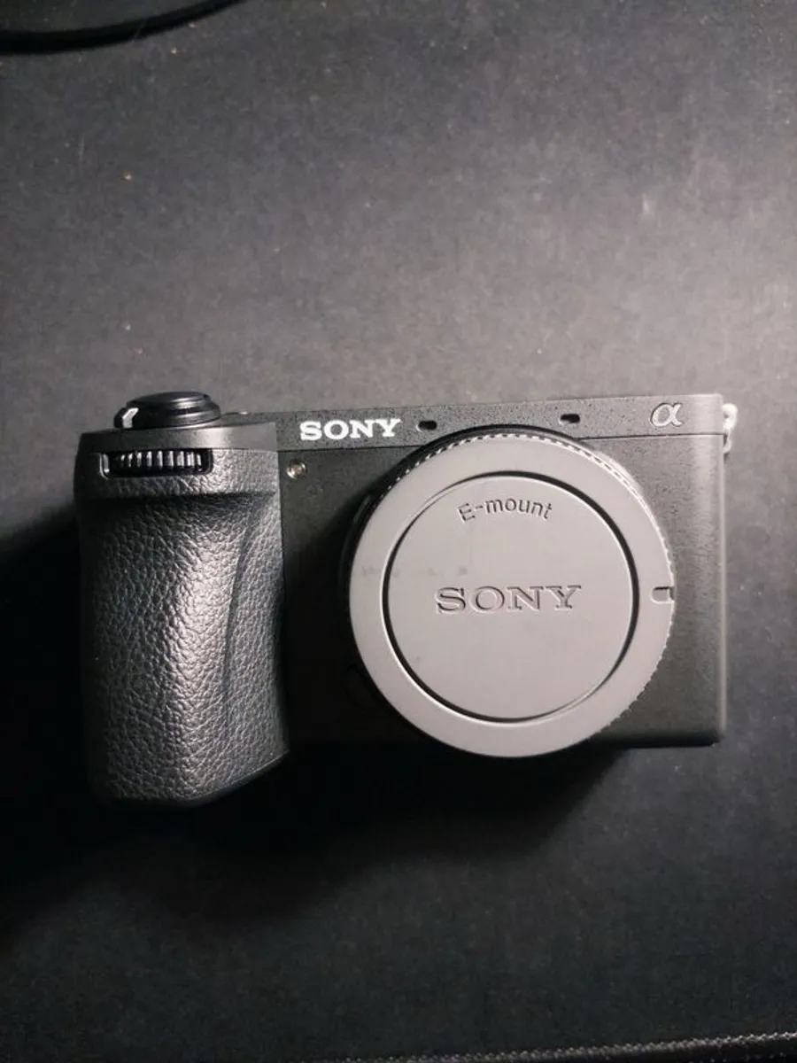 Sony a6700 + Sigma 18-55mm - Image 2