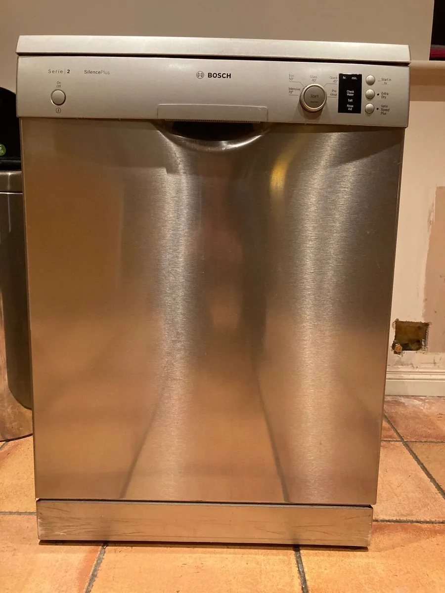 **On hold pending collection** Bosch Dishwasher - Image 1