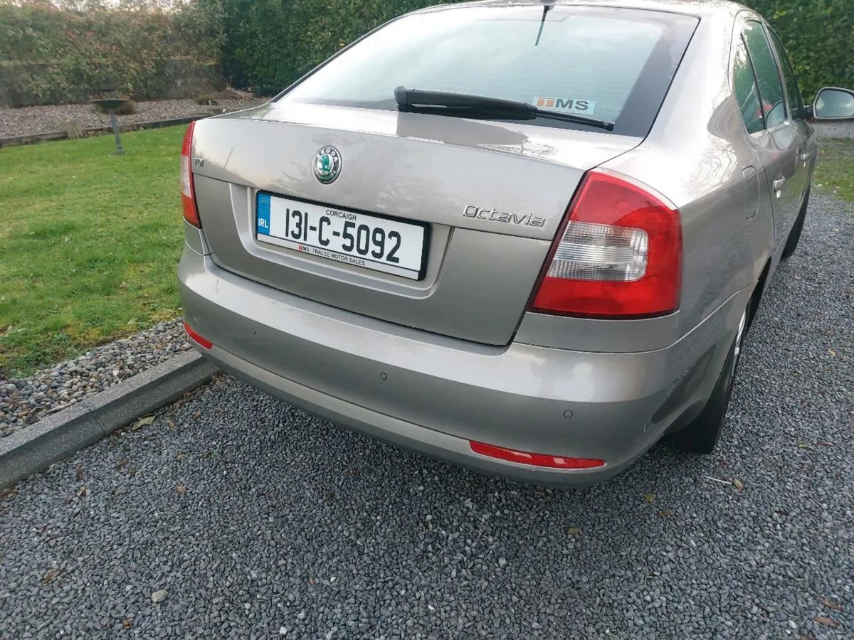 2013 skoda Octavia 1.6 nct 8/26 tax 12/25 - Image 2
