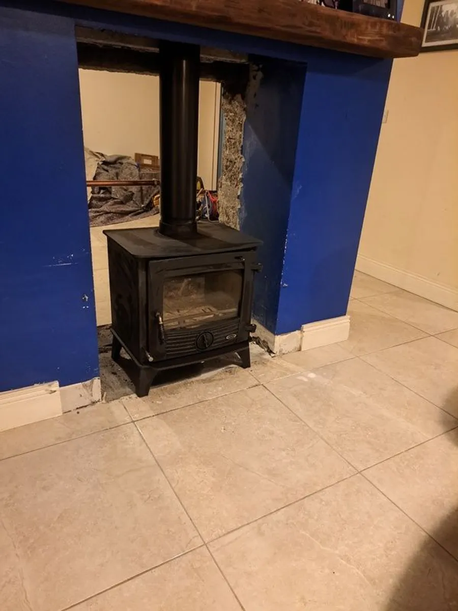 Henley Stove - Image 1