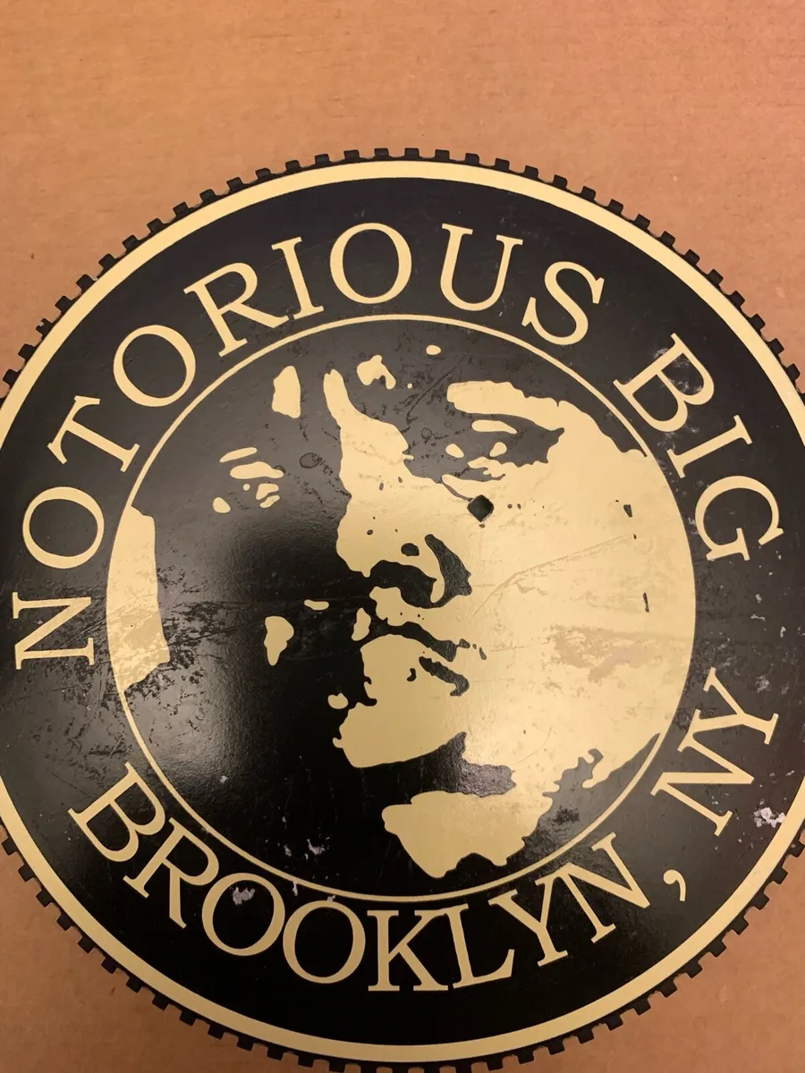 Biggie small figure new - Image 4