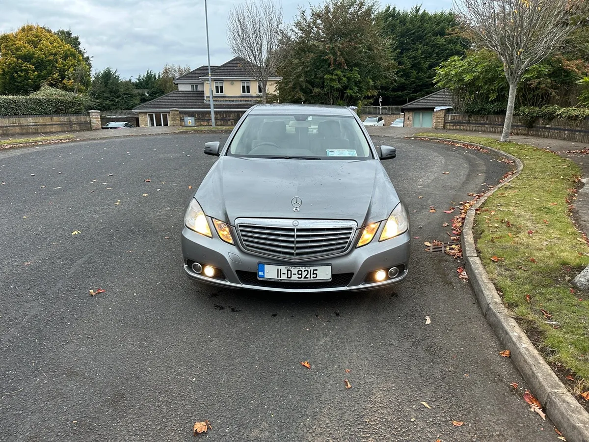 11 Mercedes E220 CDI New Nct ✅ - Image 3
