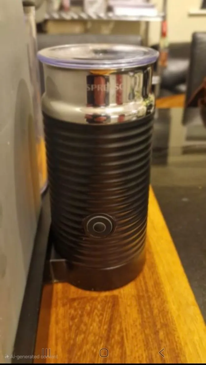 Krups XN760B40 Nespresso Citiz & Milk Frother - Image 2