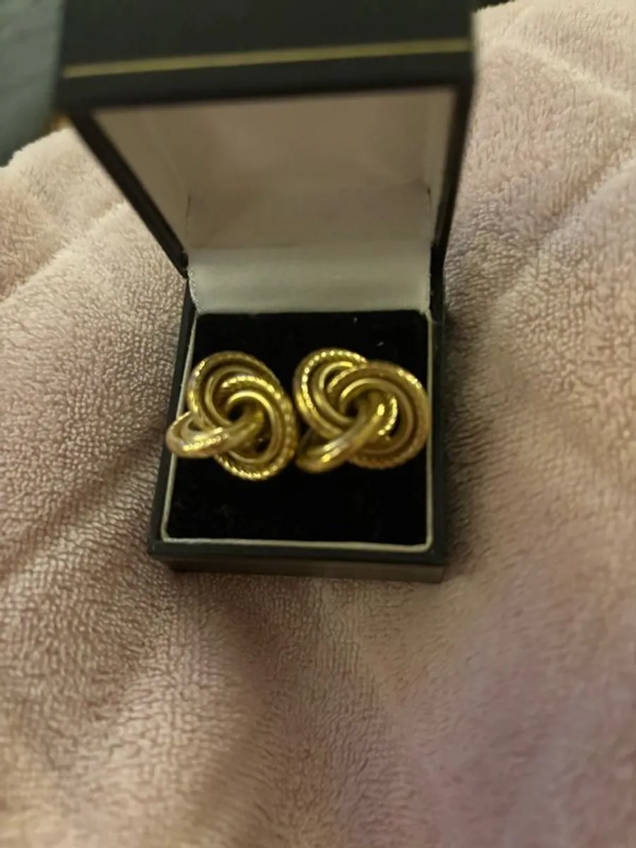 Earrings gold - no offers below the asking price. - Image 1