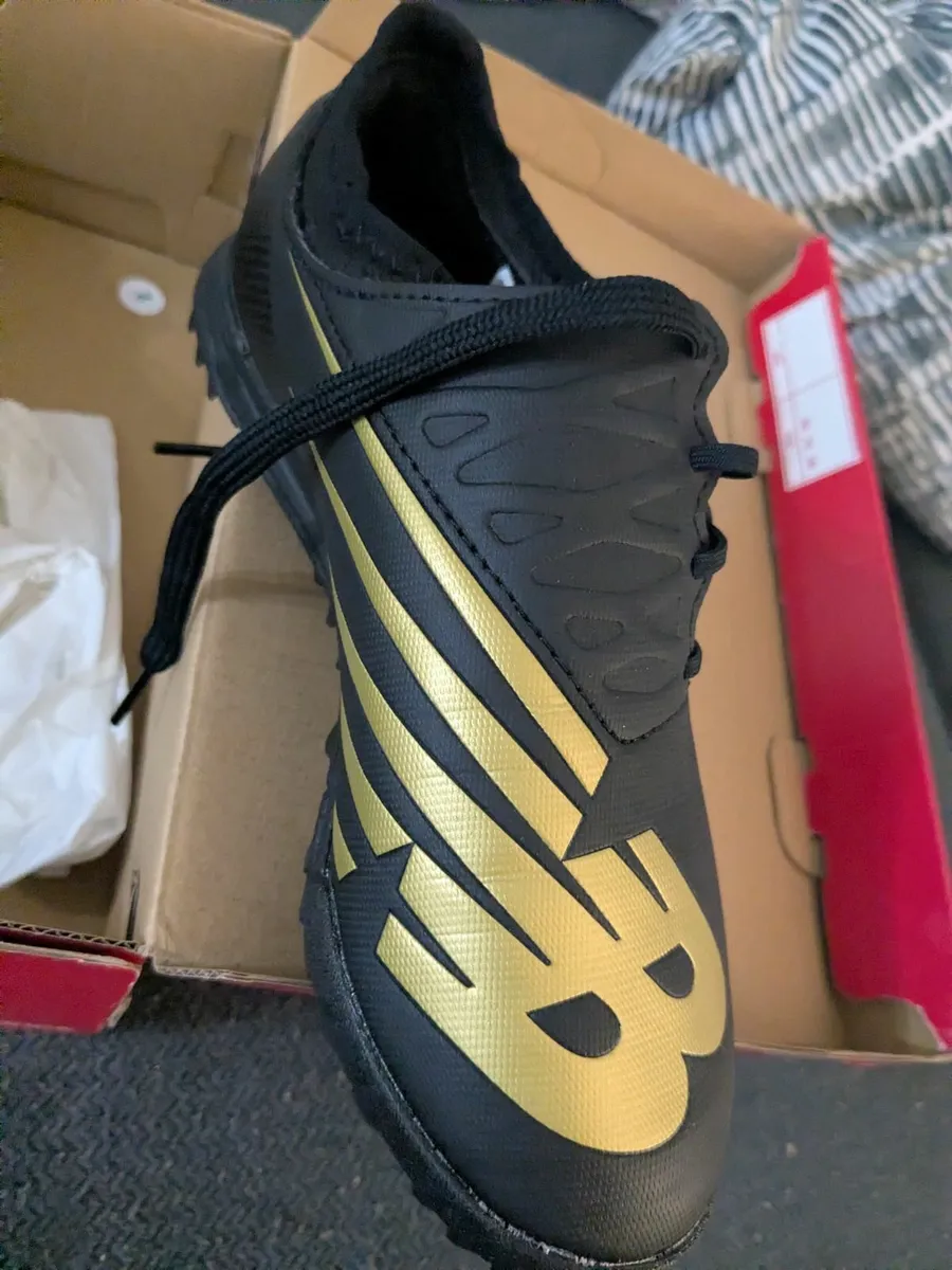 Astro boots football - Image 4