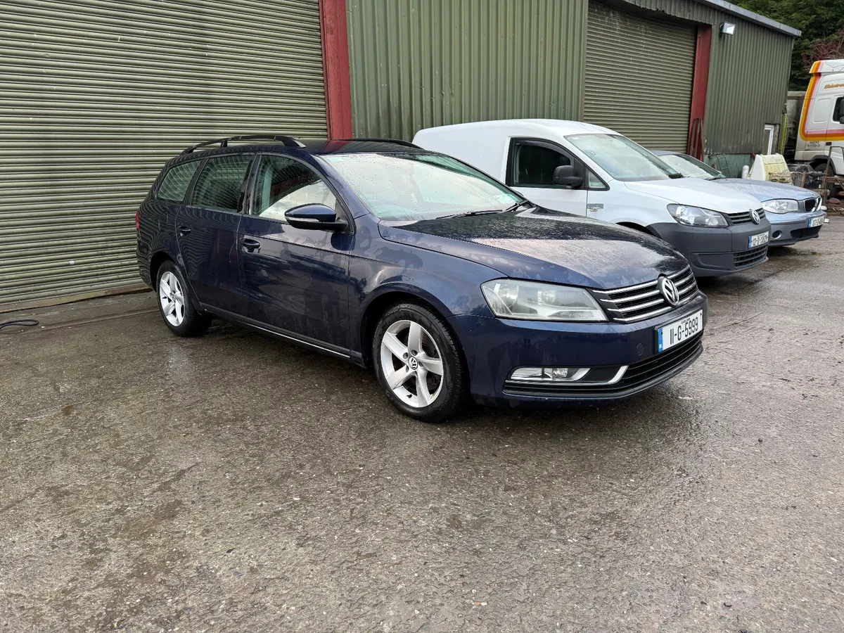 11 VW PASSAT ESTATE 1.6TDI NCT:8/26 TAX:11/25 - Image 3