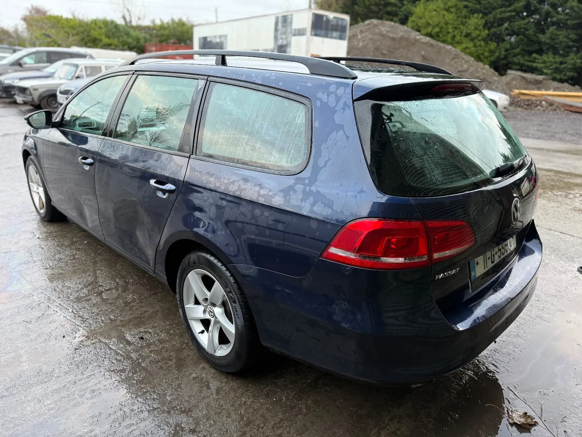 11 VW PASSAT ESTATE 1.6TDI NCT:8/26 TAX:11/25 - Image 4