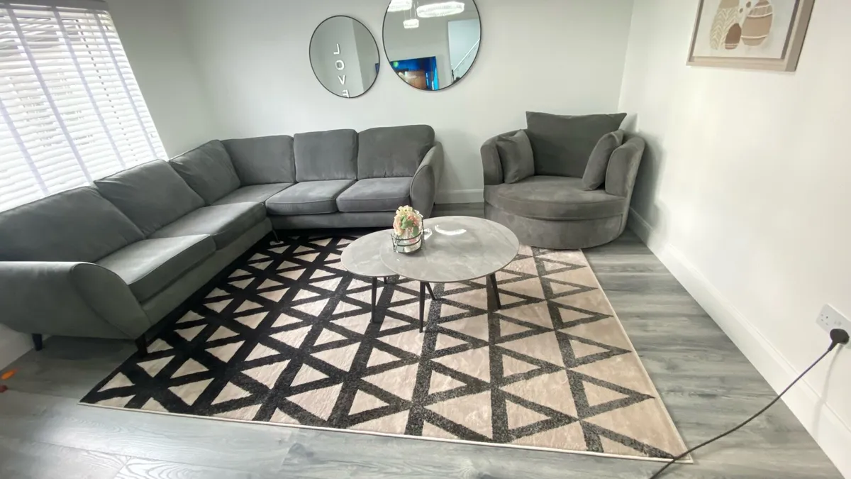 Two rounds mirror very good condition - Image 3