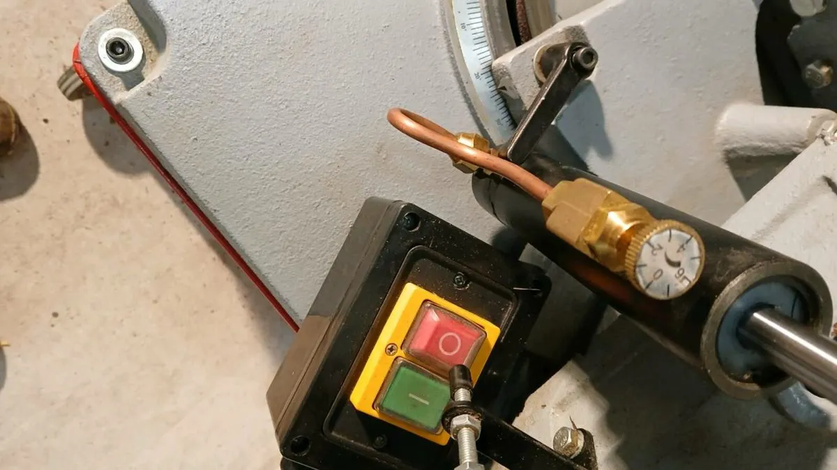 Steel bandsaw new - Image 4