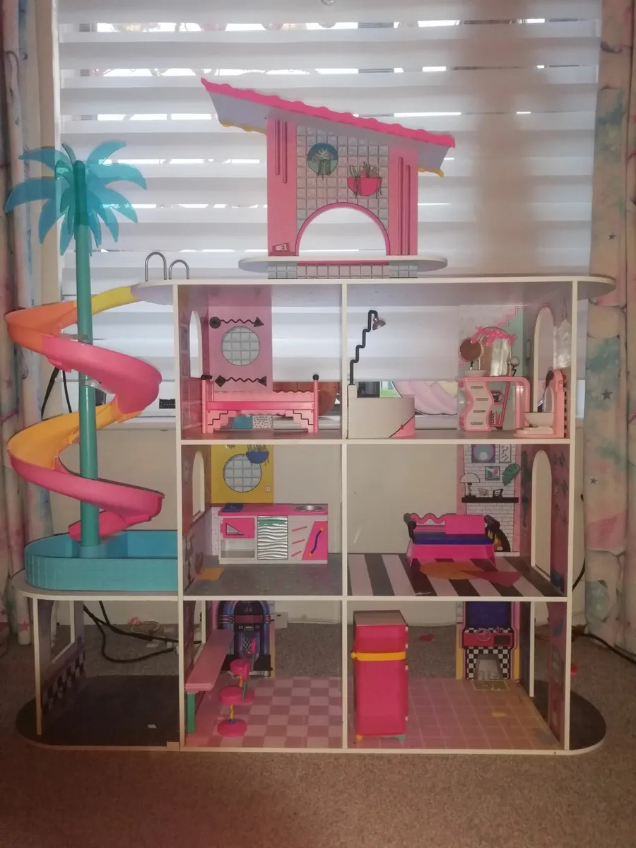 Dolls house