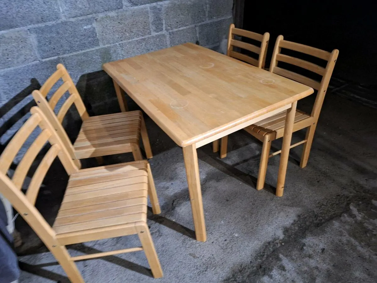 Small table with chairs (DELIVERY) - Image 1