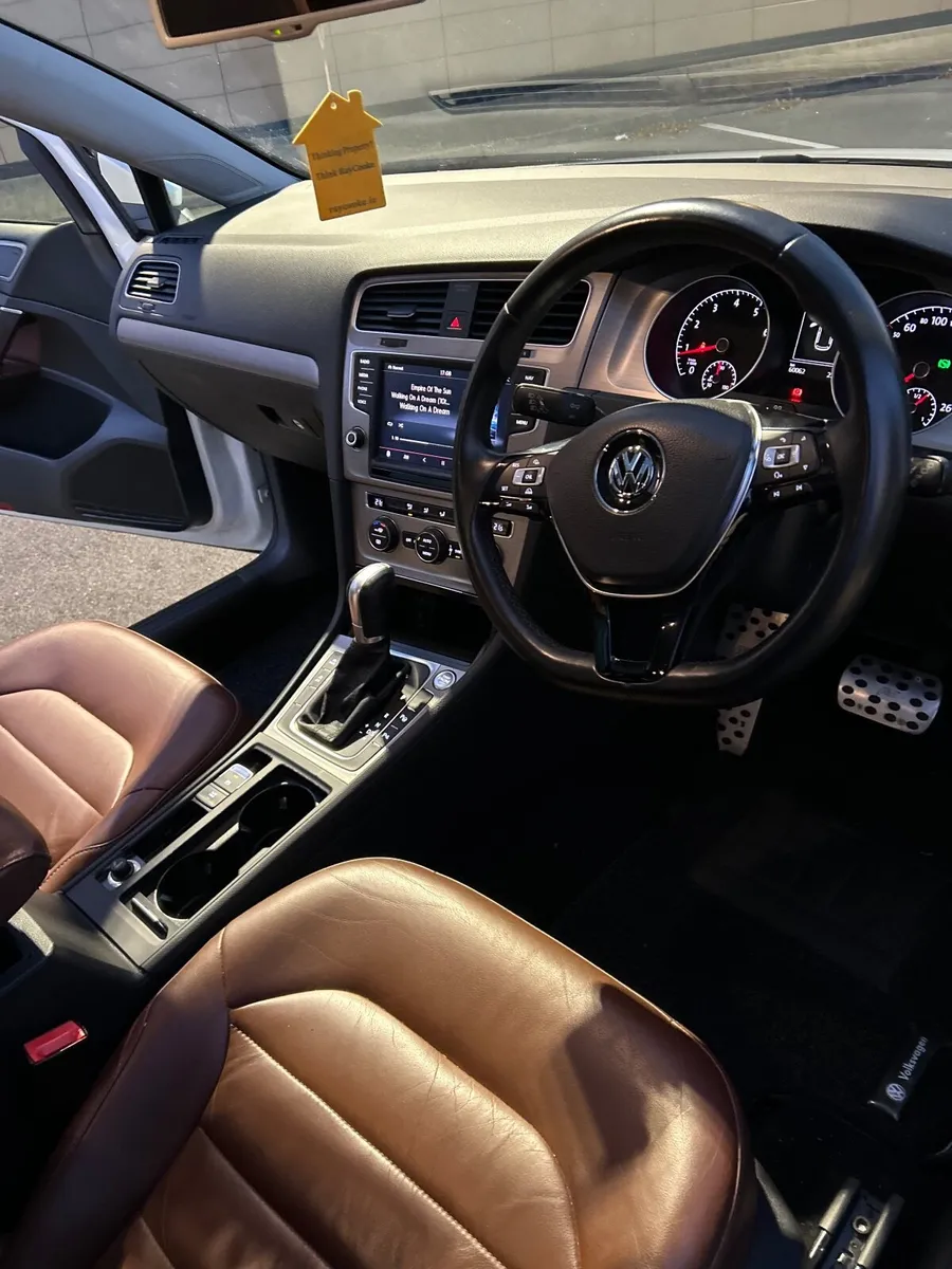 Volkswagen Golf 2015 - Image 2