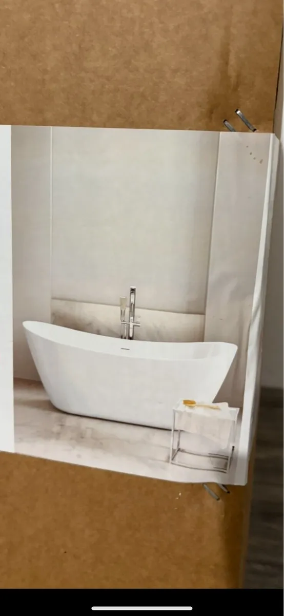 Freestanding Bath - Image 1