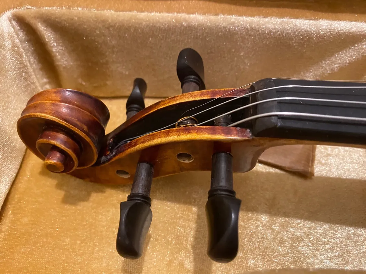 Baroque style violin - Image 3