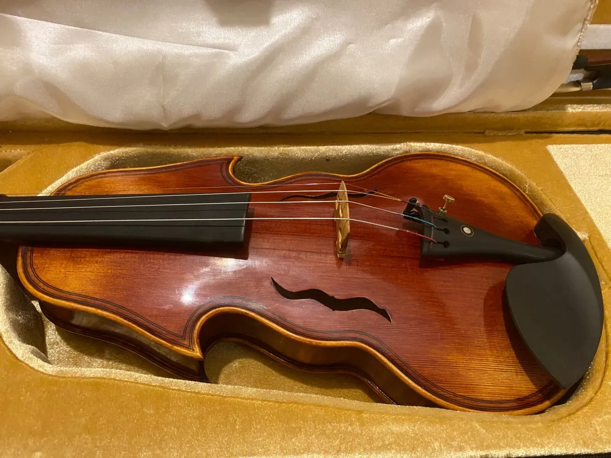 Baroque style violin - Image 2