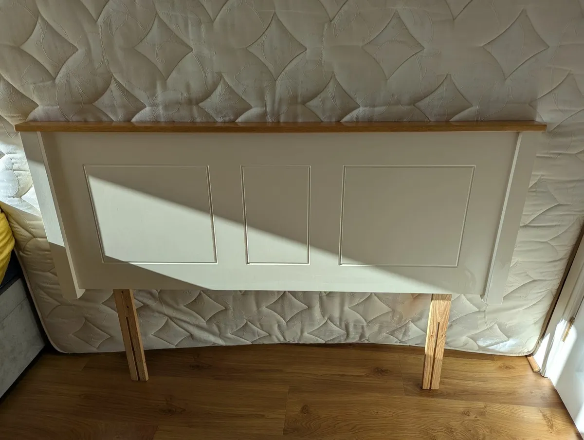 Double headboard - Image 2