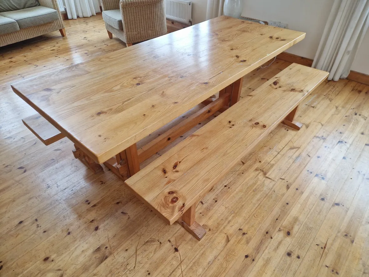 Pine dining table and benches - Image 2