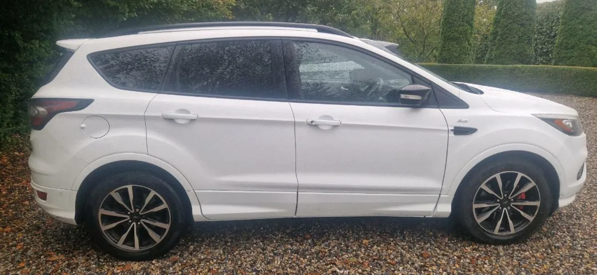 2017 Ford Kuga ST Line - Image 2