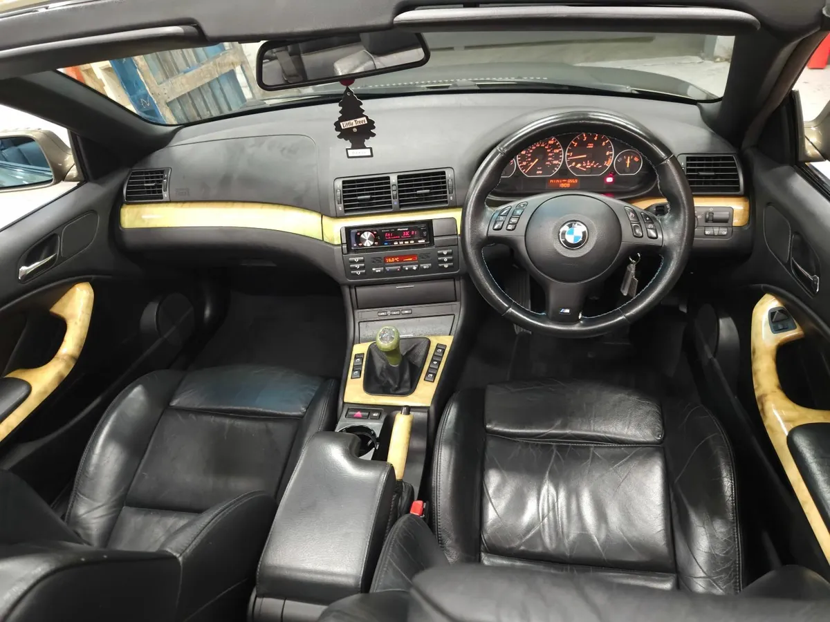 Bmw E46 Convertible 330Ci 2003 - Image 3