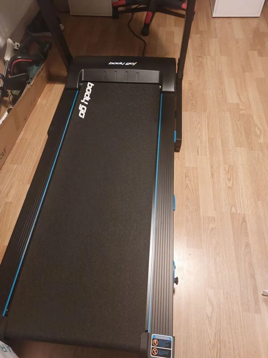 Treadmill - Image 2