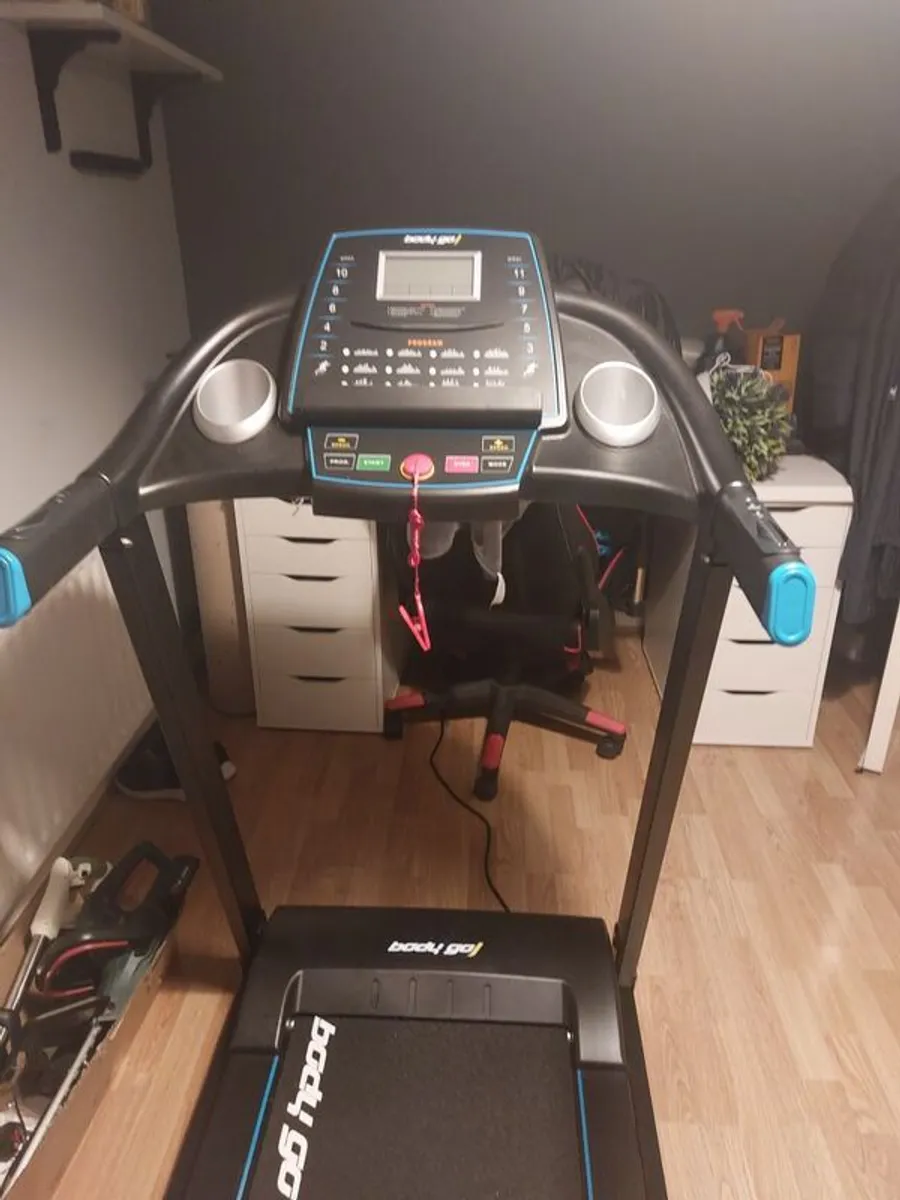 Treadmill - Image 3