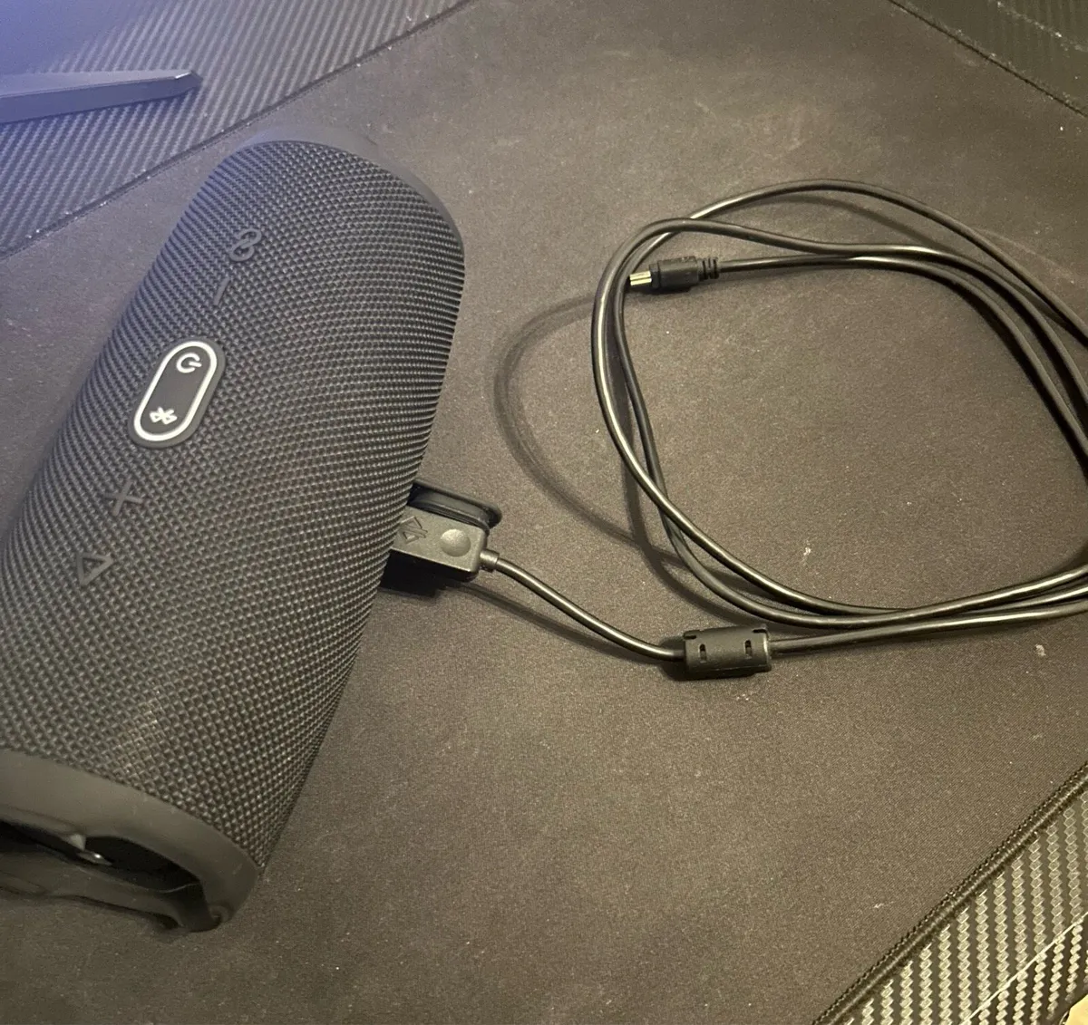 JBL Charge 5 Speaker Brand New + Charging Cable - Image 3
