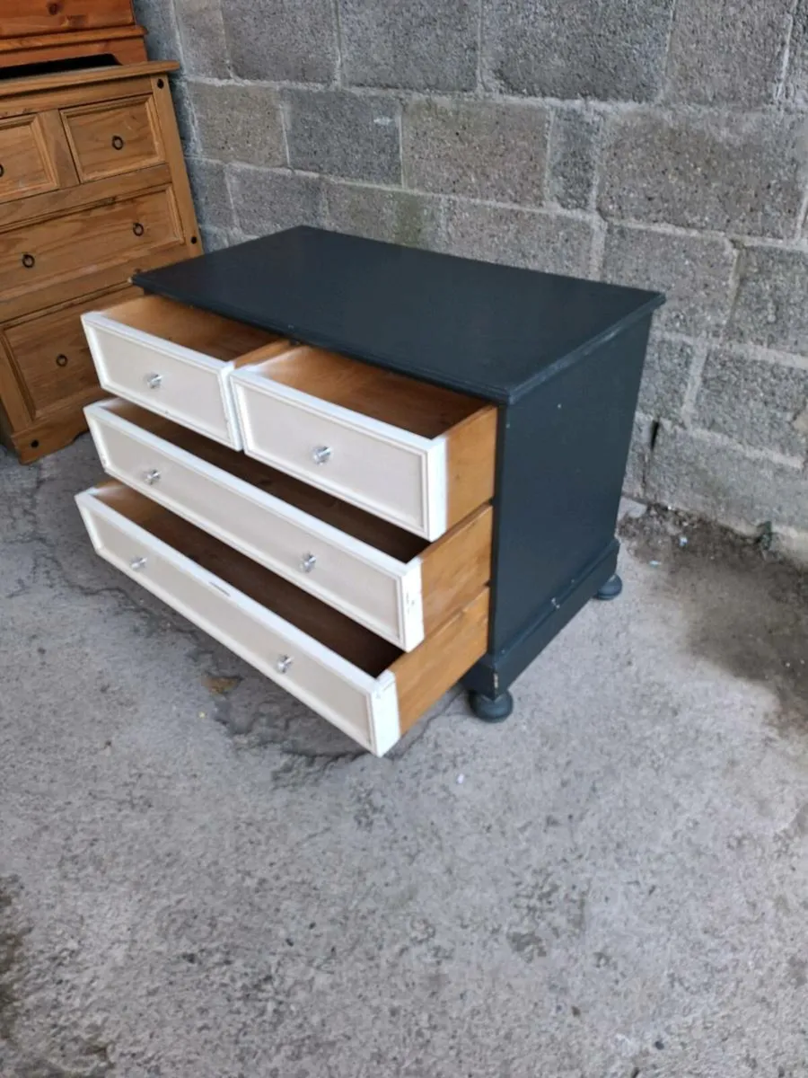 Dresser (DELIVERY) - Image 2
