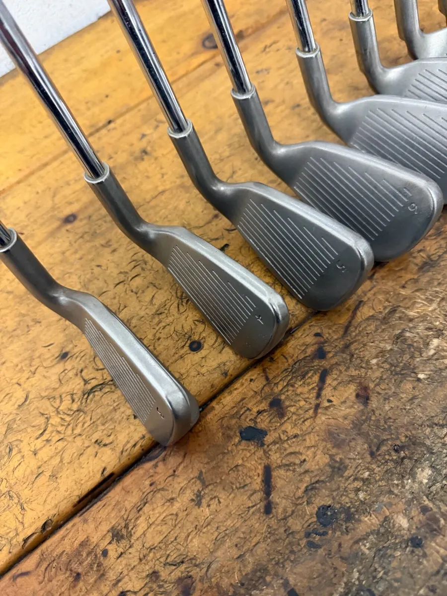 Left Handed Ping Golf G5 Irons 3-PW R Flex - Image 4