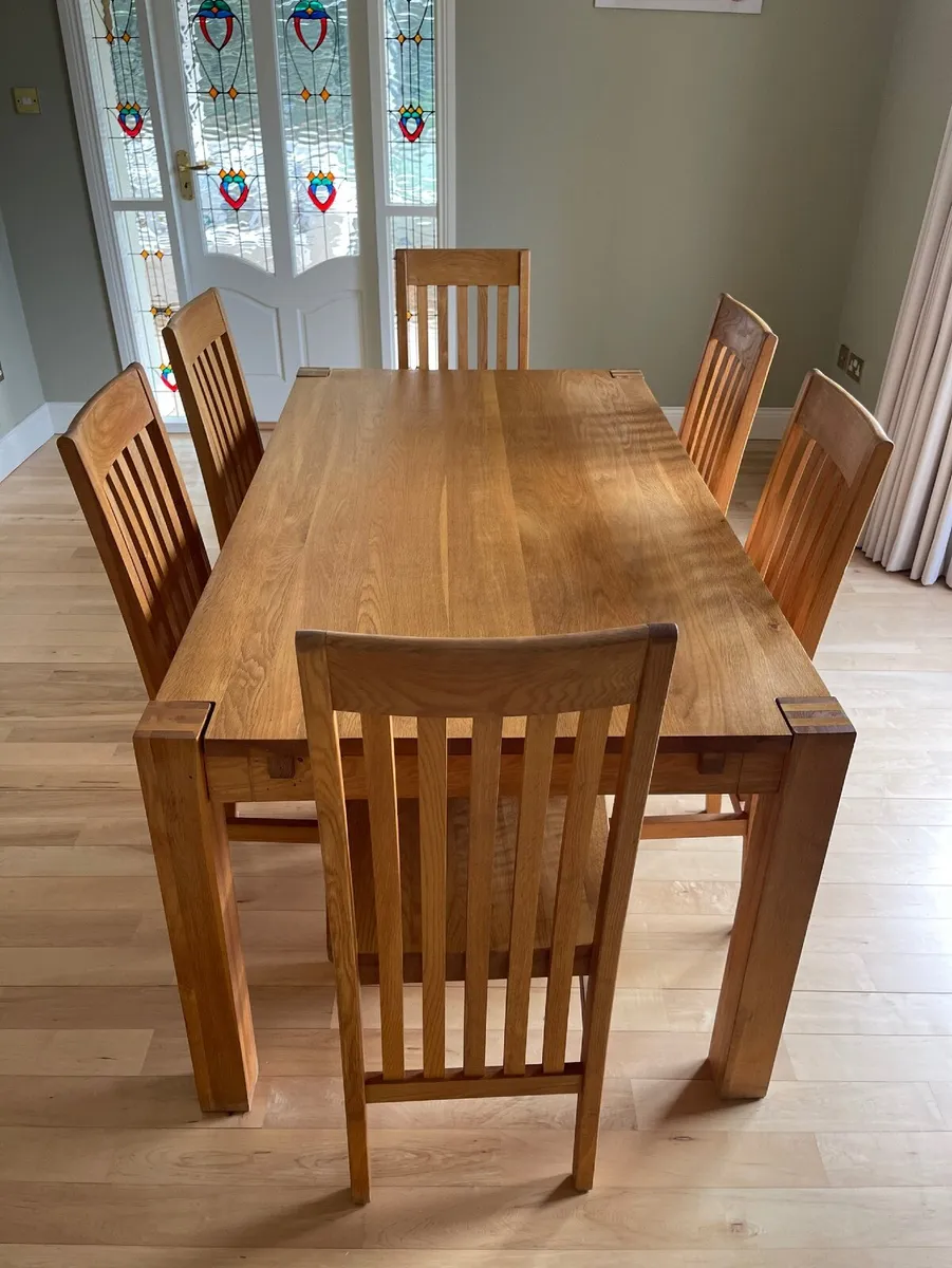 Oak Dining Table - Image 1