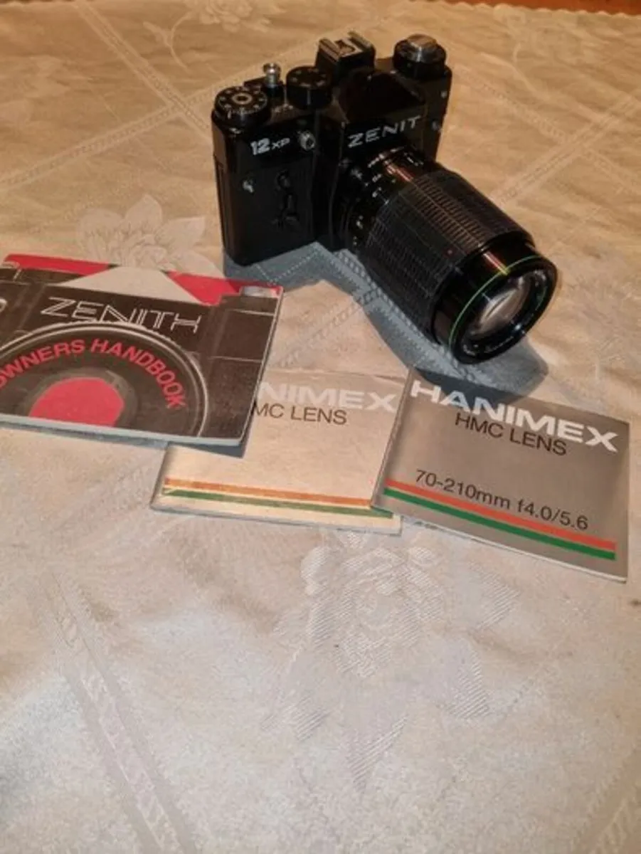 Zenith XP with Hanimex HMC lens 70-210mm - Image 1