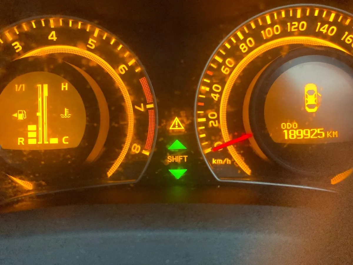 Toyota Auris 2007 - Image 4