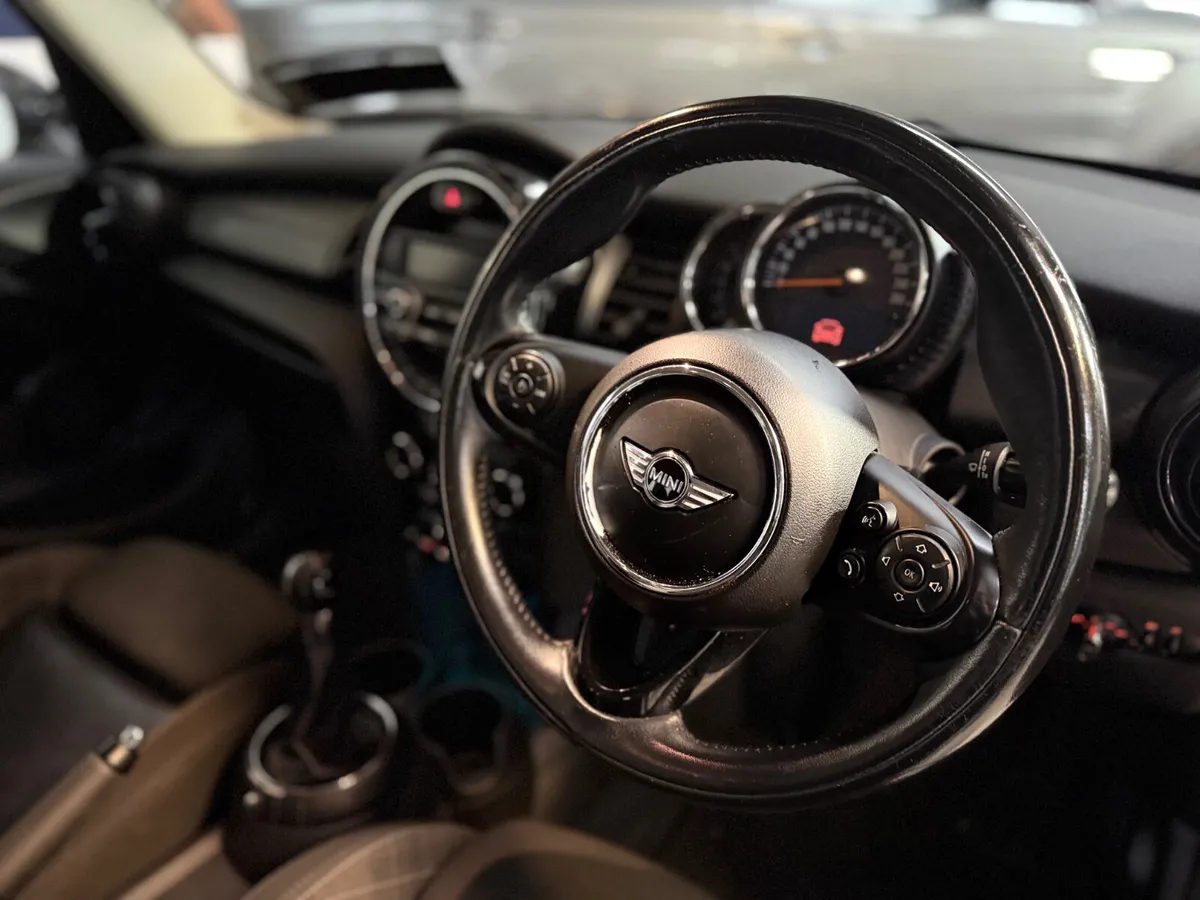 Mini Other 2016.  1.5D COOPER.  5 DOOR - Image 3