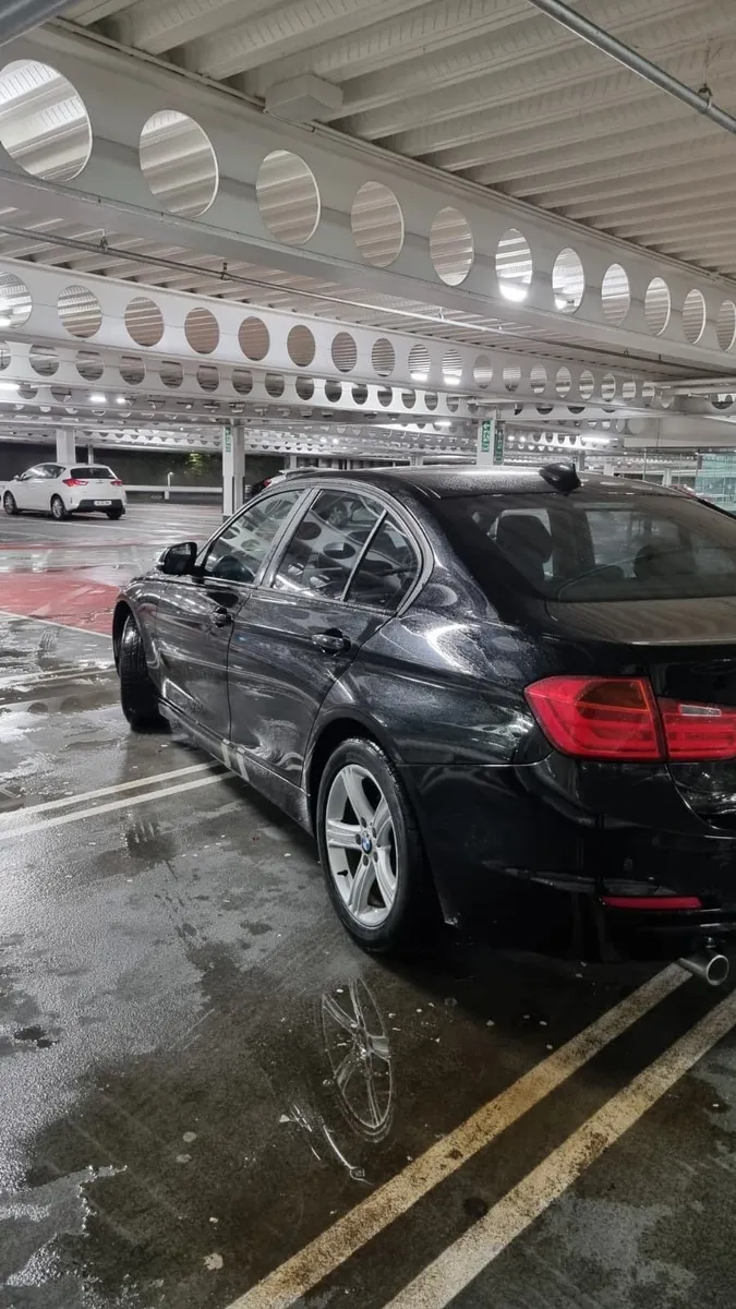 BMW 3-Series 2014 - Image 3