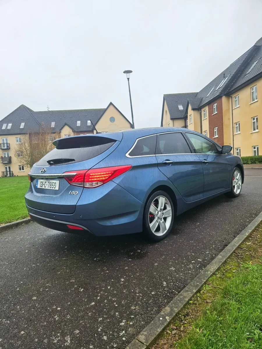 Hyundai i40 2013 - Image 1