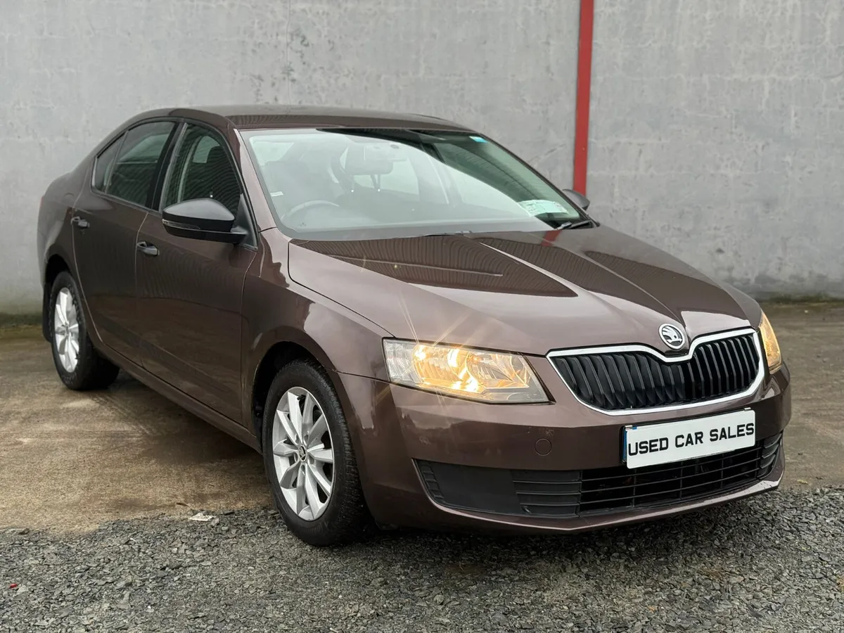 2017  Skoda Octavia  Automatic tip-tronic - Image 2