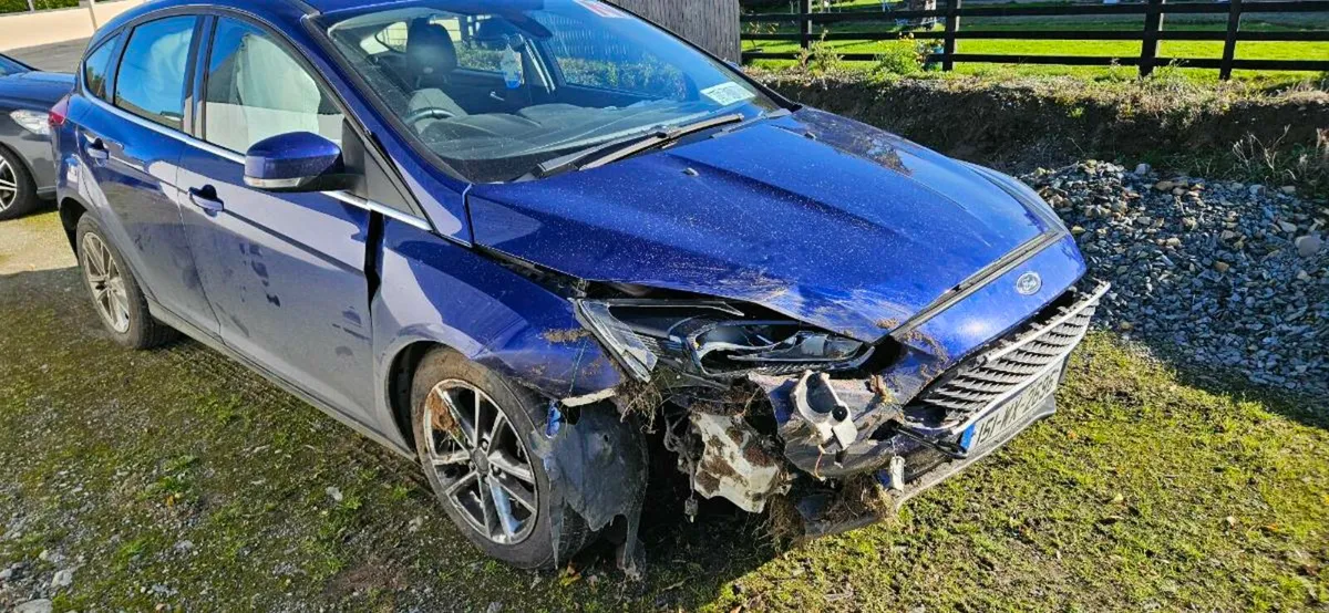 Ford Focus 1.5 Tdci Zetec - Image 3