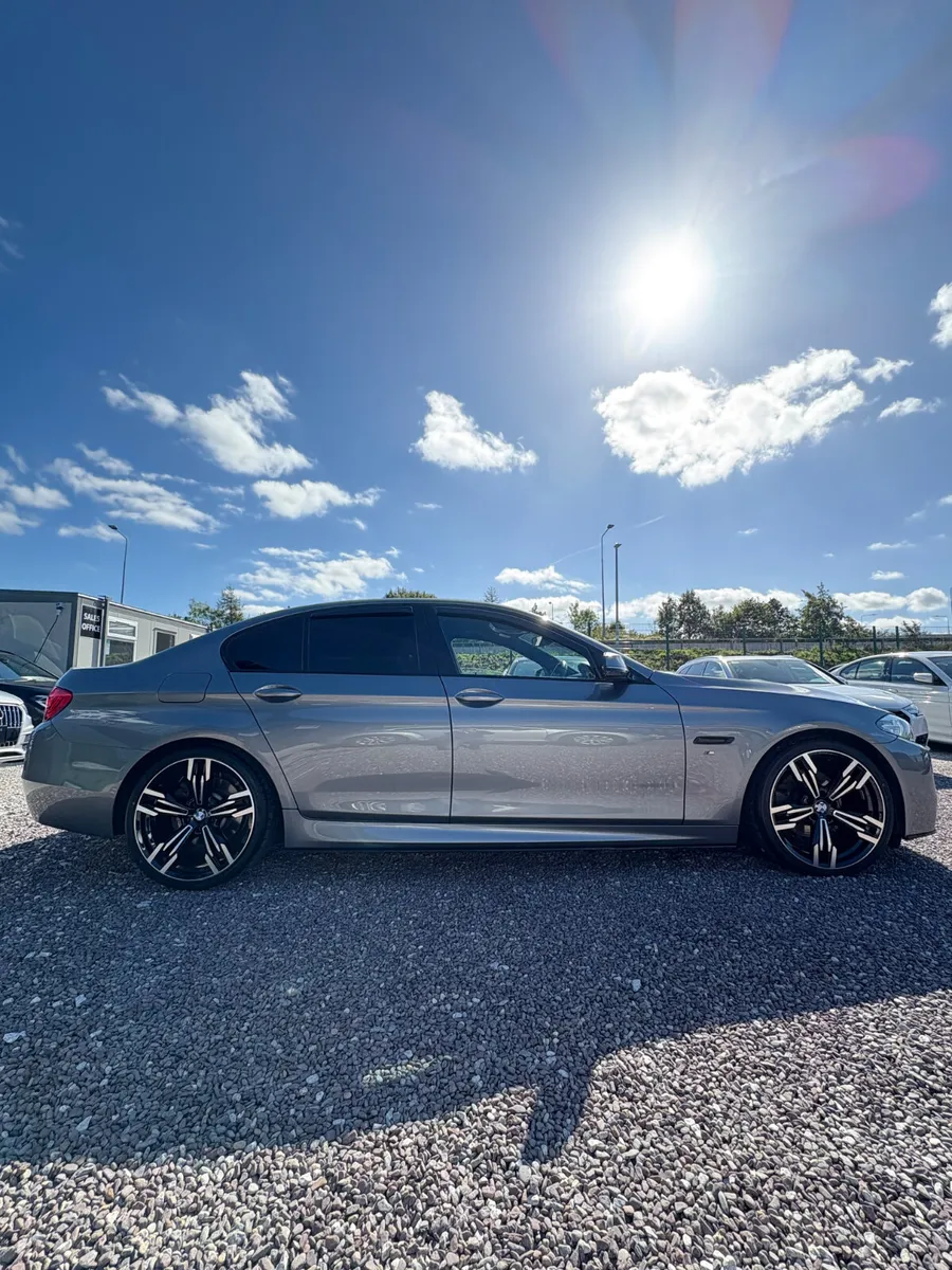 BMW 520D M Sport Automatic 2016 - Image 2