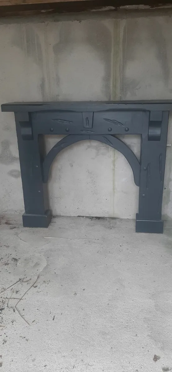 Mantlepiece wooden - Image 2