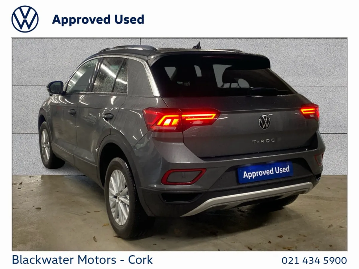 Volkswagen T-Roc 1.0TSI 110BHP 5DR LIFE - Image 4