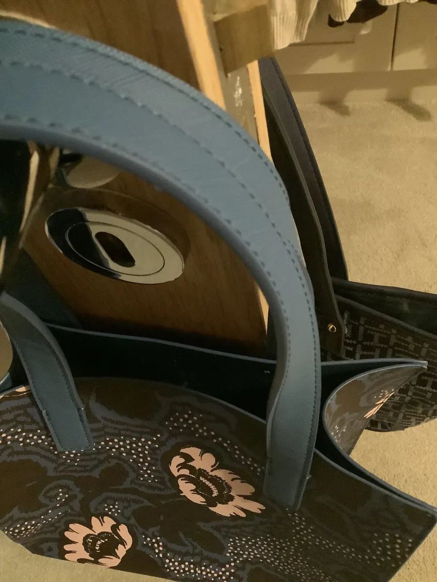 Ted Baker bag - Image 2