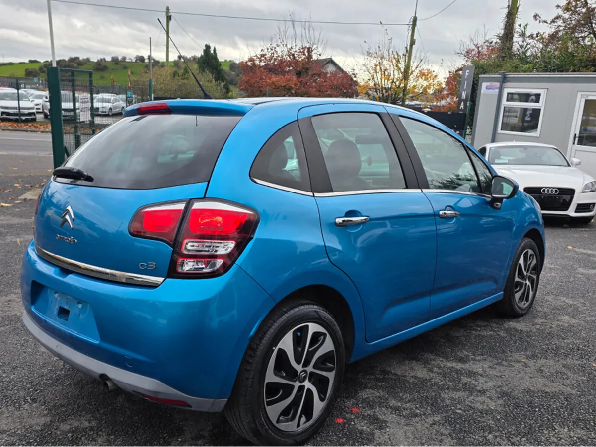 Citroen C3 (152 REG ) 1.2 FULL MOON ROOF PACK LEAT - Image 2