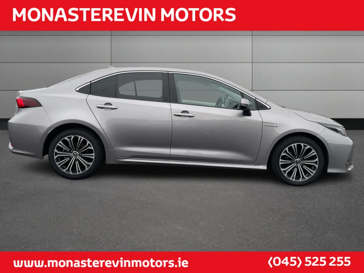 Toyota Corolla HYB LUNA SPORT 4DR AUTO HYBRID SA - Image 4