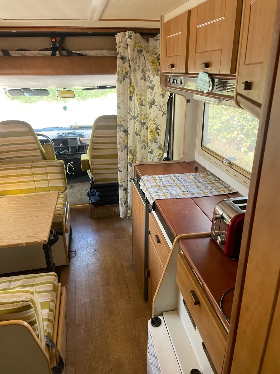 Hymer B Series Campervan - Image 4