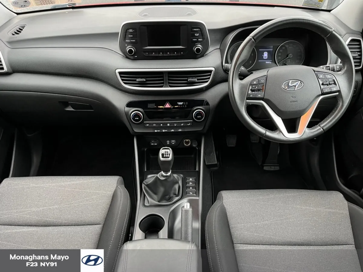 Hyundai Tucson COMFORT PLUS 1.6 DIESEL - Image 2