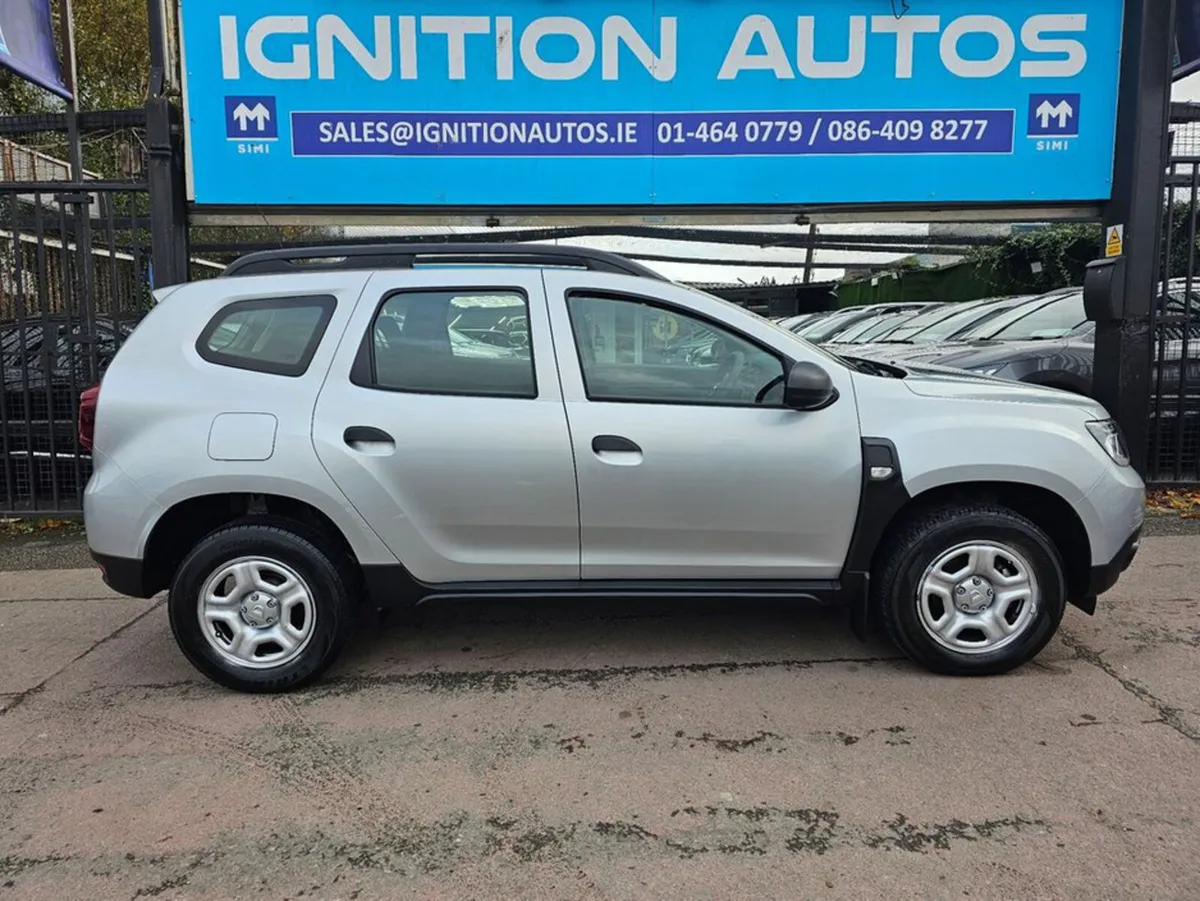 Dacia Duster 1.5 DCI, ESSENTIAL MODEL, LOW MILEAGE - Image 2