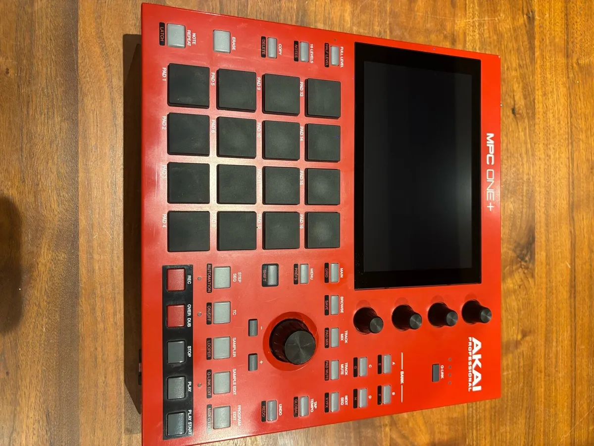 AKAI MPC ONE+ - Image 1